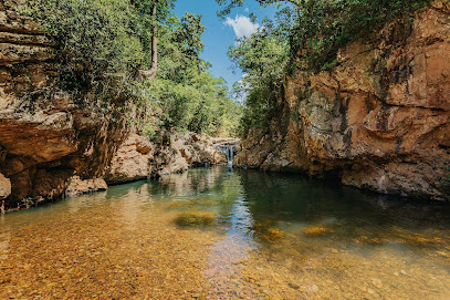 Cachoeira Ribeirão Fercal (Sobradinho)